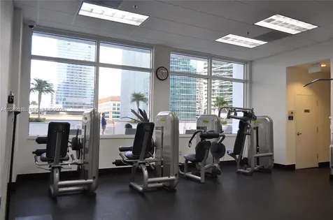 1200 Brickell Bay Drive Miami FL 33131