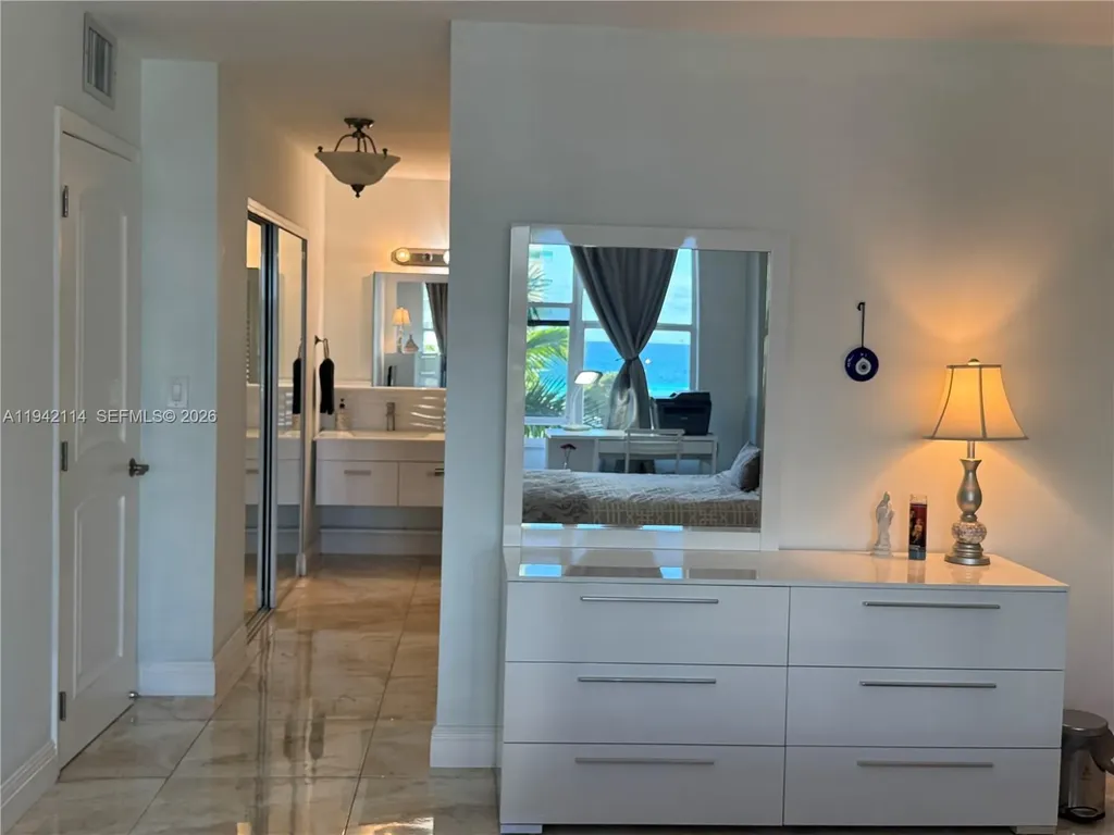 3800 S Ocean Drive Hollywood FL 33019