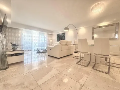 3800 S Ocean Drive Hollywood FL 33019