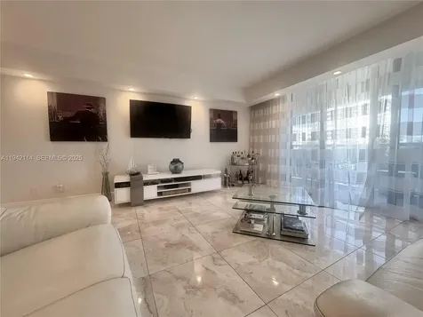 3800 S Ocean Drive Hollywood FL 33019