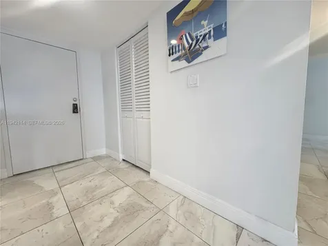 3800 S Ocean Drive Hollywood FL 33019