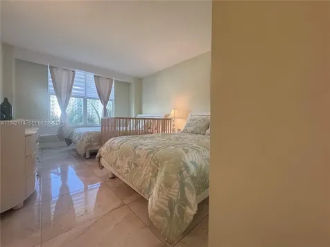 3800 S Ocean Drive Hollywood FL 33019