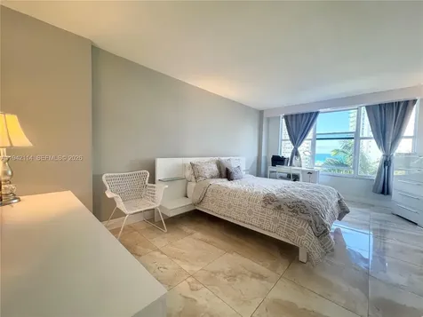 3800 S Ocean Drive Hollywood FL 33019