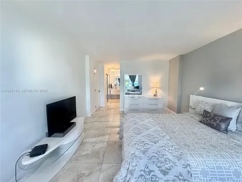 3800 S Ocean Drive Hollywood FL 33019