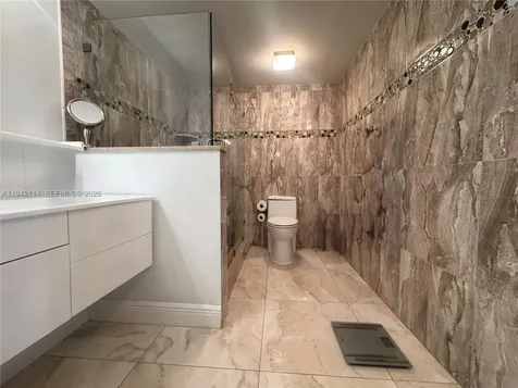 3800 S Ocean Drive Hollywood FL 33019