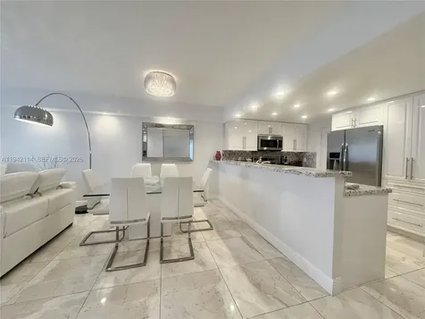 3800 S Ocean Drive Hollywood FL 33019