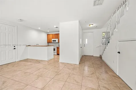 1730 Thomas Street Hollywood FL 33020
