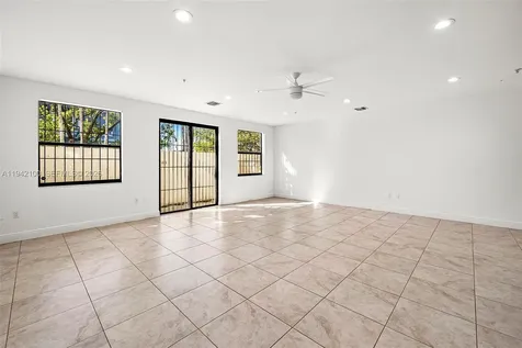 1730 Thomas Street Hollywood FL 33020