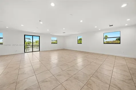 1730 Thomas Street Hollywood FL 33020