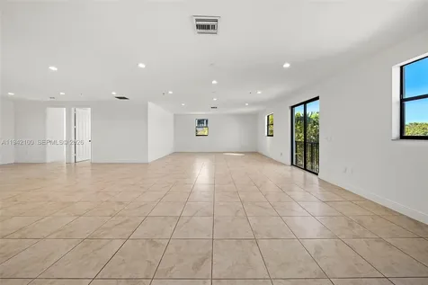 1730 Thomas Street Hollywood FL 33020