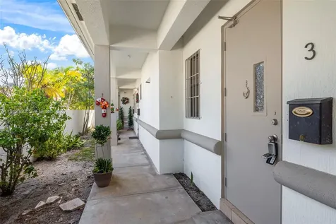 1730 Thomas Street Hollywood FL 33020