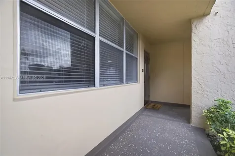 9121 Sunrise Lakes Boulevard Sunrise FL 33322