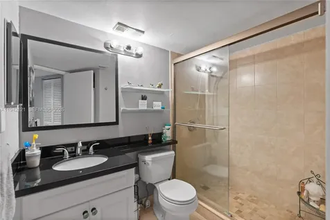 3600 Mystic Pointe Drive Aventura FL 33180