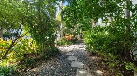 645 Michigan Avenue Miami Beach FL 33139