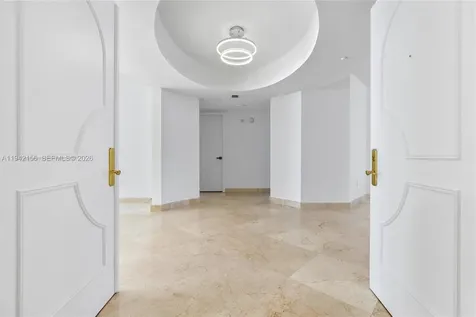 19111 Collins Avenue Sunny Isles Beach FL 33160