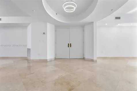 19111 Collins Avenue Sunny Isles Beach FL 33160