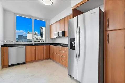 19111 Collins Avenue Sunny Isles Beach FL 33160