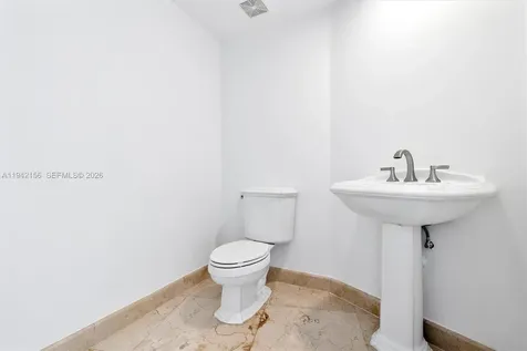19111 Collins Avenue Sunny Isles Beach FL 33160