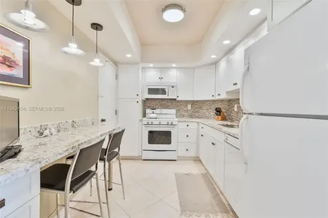 500 Bayview Drive Sunny Isles Beach FL 33160