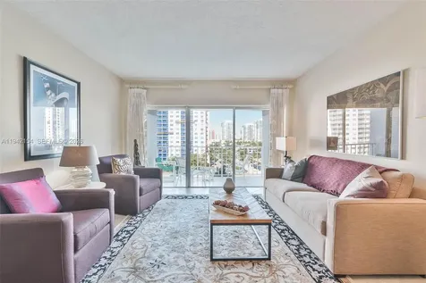 500 Bayview Drive Sunny Isles Beach FL 33160