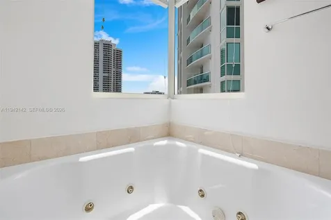 19400 Turnberry Way Aventura FL 33180