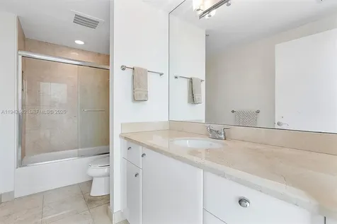 19400 Turnberry Way Aventura FL 33180