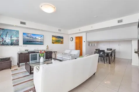 19400 Turnberry Way Aventura FL 33180