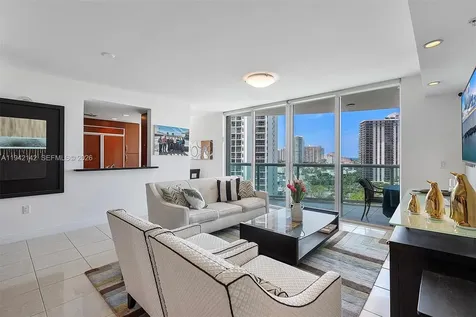 19400 Turnberry Way Aventura FL 33180