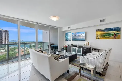 19400 Turnberry Way Aventura FL 33180