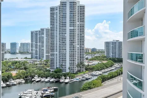 19400 Turnberry Way Aventura FL 33180