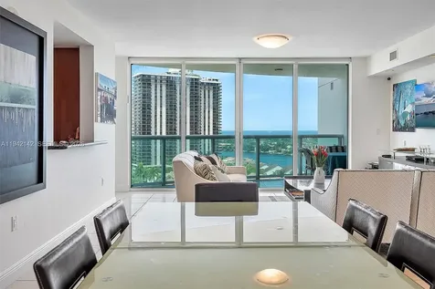 19400 Turnberry Way Aventura FL 33180