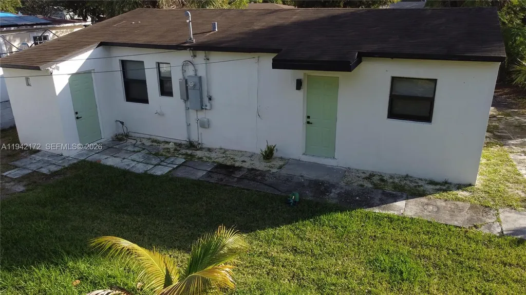 1613 NW 12th Street Fort Lauderdale FL 33311