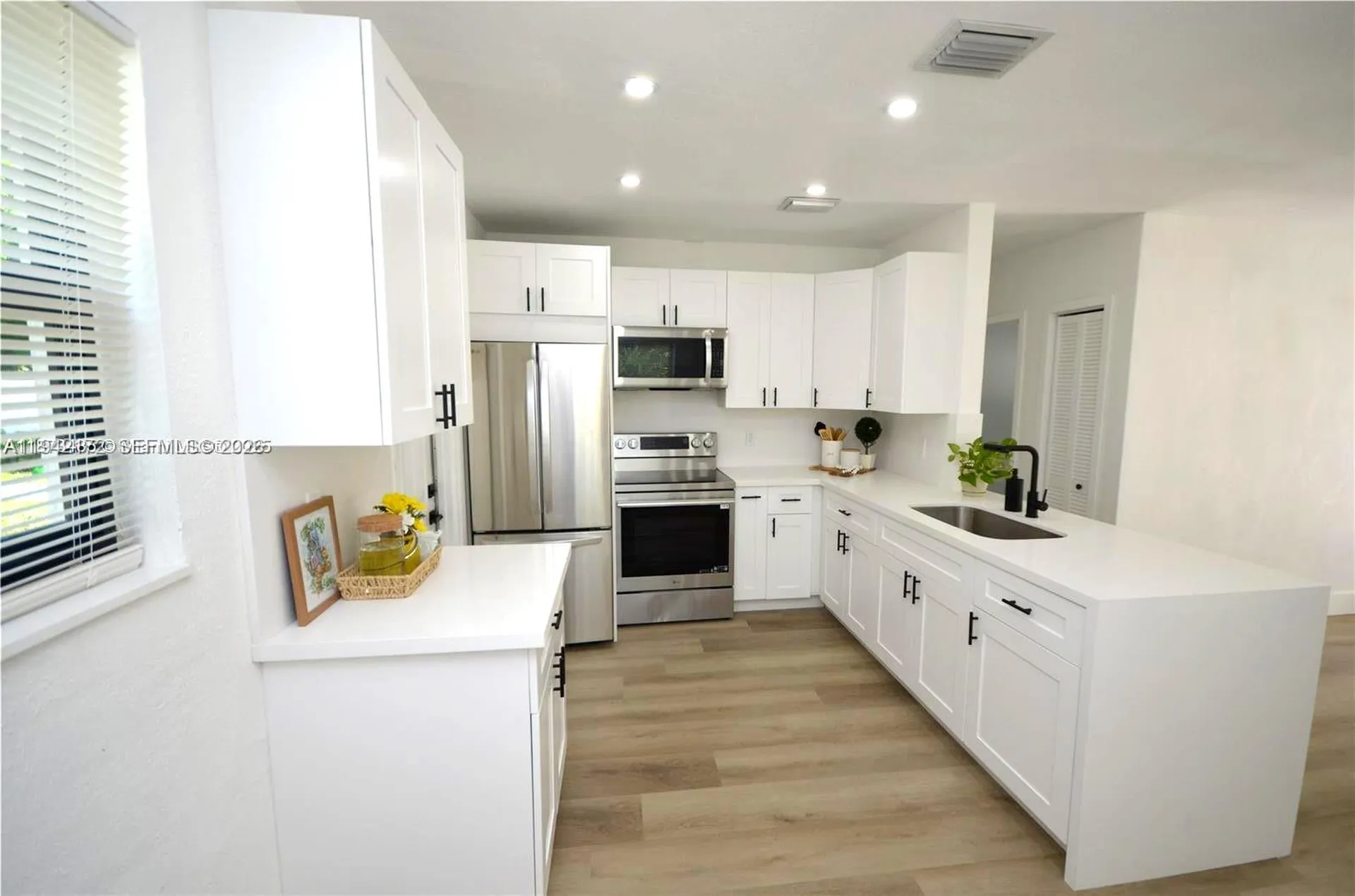 1613 NW 12th Street Fort Lauderdale FL 33311