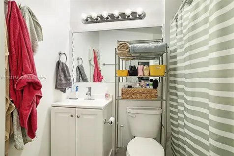 3021 Avenue J Riviera Beach FL 33404