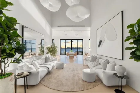33 E Dilido Drive Miami Beach FL 33139