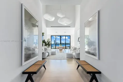 33 E Dilido Drive Miami Beach FL 33139