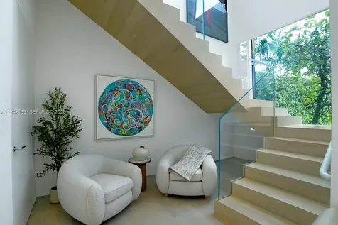 33 E Dilido Drive Miami Beach FL 33139