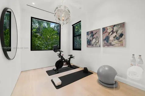 33 E Dilido Drive Miami Beach FL 33139