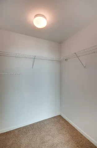 253 NE 2nd Street Miami FL 33132