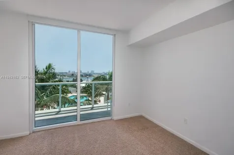 253 NE 2nd Street Miami FL 33132