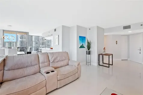3600 Mystic Pointe Drive Aventura FL 33180