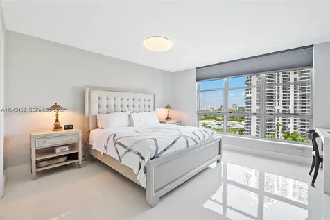 3600 Mystic Pointe Drive Aventura FL 33180