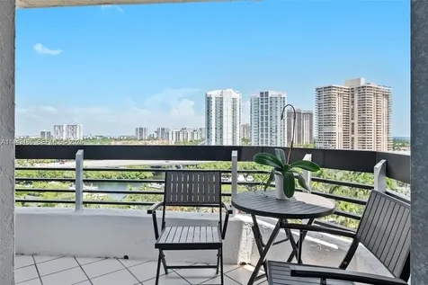 3600 Mystic Pointe Drive Aventura FL 33180
