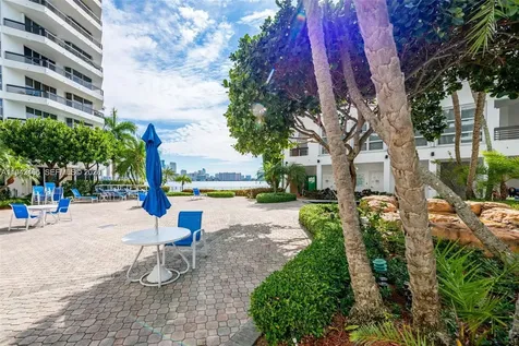 3600 Mystic Pointe Drive Aventura FL 33180