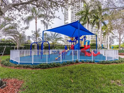 3600 Mystic Pointe Drive Aventura FL 33180