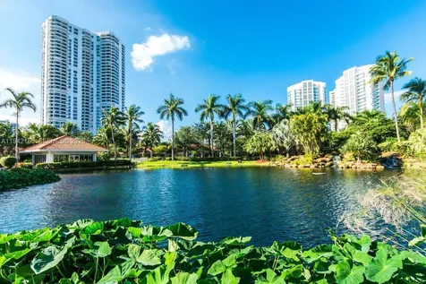 3600 Mystic Pointe Drive Aventura FL 33180