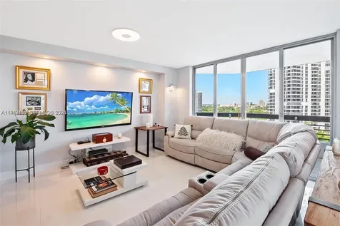 3600 Mystic Pointe Drive Aventura FL 33180