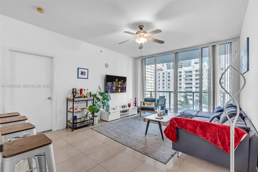 1111 SW 1st Avenue Miami FL 33130