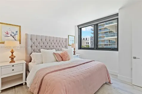 121 NE 34th Street Miami FL 33137