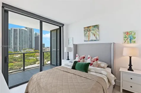 121 NE 34th Street Miami FL 33137
